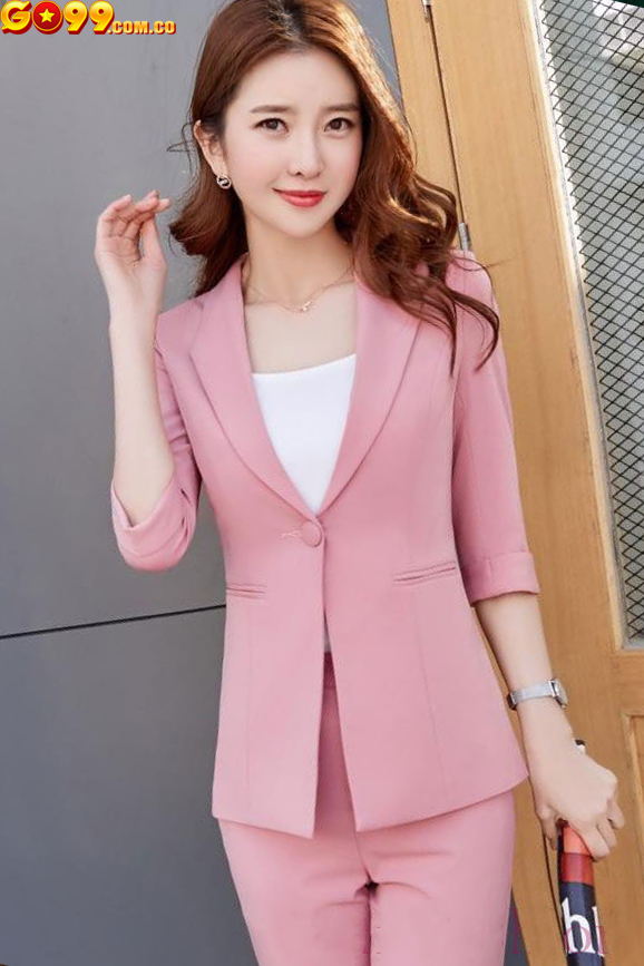 Thông tin chi tiết về Nelly